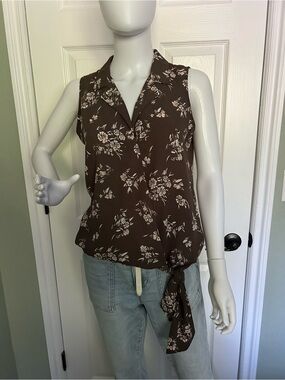 LOFT Dark Taupe Floral Tie-Hem Sleeveless Top